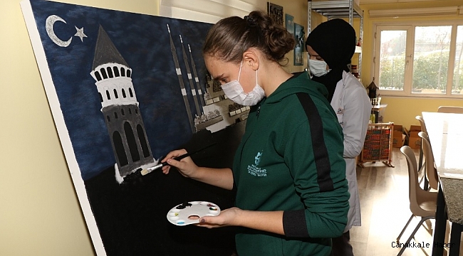 Engelli bireylere korona virüs önlemleri alınarak yüz yüze eğitim veriliyor