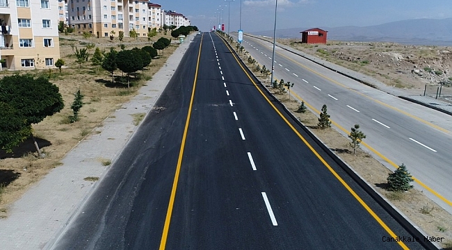 Erciş&#039;te 25 milyon TL&#039;lik yatırımla 80 bin ton asfalt yapıldı