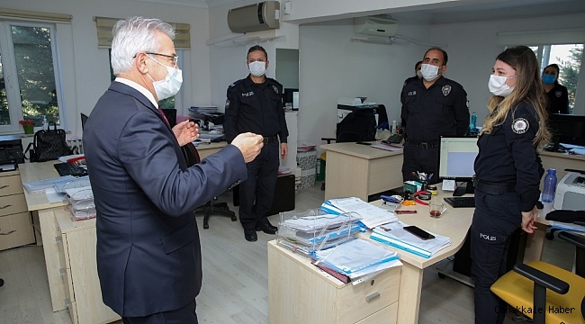 Erdem ve Arslan&#039;dan polis merkezlerine yeni yıl ziyareti