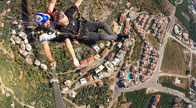 Eski Bakan Tüzmen, formunu koruyor