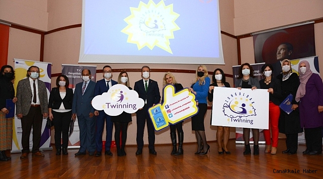eTwinning ödüllerini Tosun&#039;un elinden aldılar