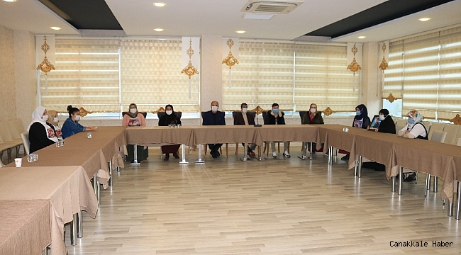 Evlat nöbetindeki ailelere sokağa çıkma kısıtlaması da engel olamadı