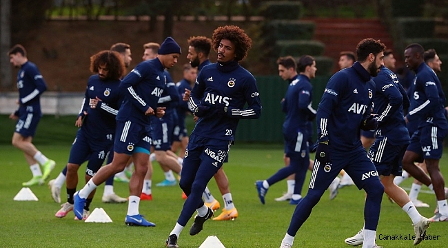 Fenerbahçe kampa girdi