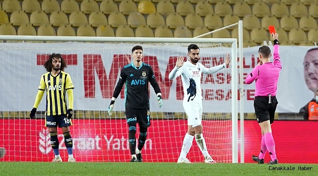 Fenerbahçe'de Altay kırmızı kart gördü