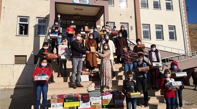 Futbolcudan köy okulu öğrencilerine destek