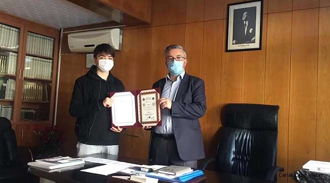 Gediz&#039;de hafızlara belgeleri verildi