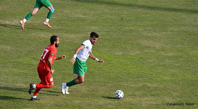 Genç futbolcu takımını sırtlıyor