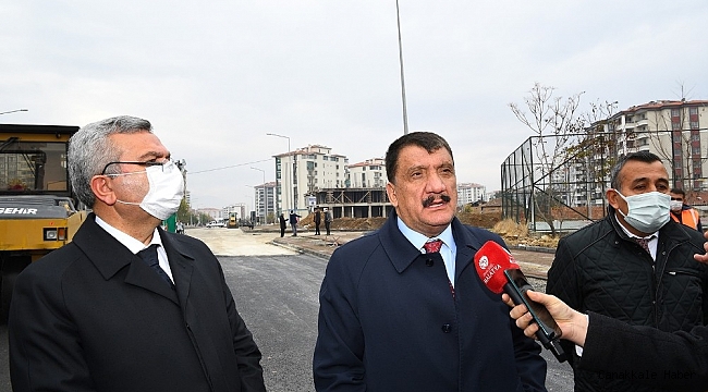 Gürkan, Şehit Sami Kıbrız Caddesinde yapılan çalışmaları inceledi