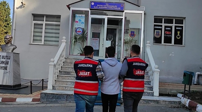Hapis cezası bulunan 2 kişi jandarma tarafından yakalandı