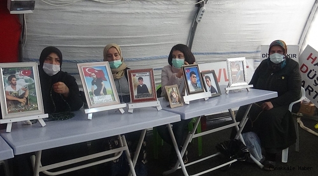 HDP önündeki aileler, soğuk havalara rağmen kararlılıkla eylemlerini sürdürüyor