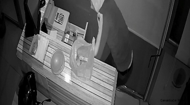 Heyecandan ağzı kuruyan hırsız süs havuzundan su içti, sonra çaldı