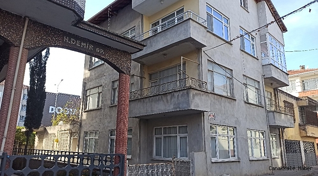 Hırsızlar, girdikleri dairelerden elleri boş ayrıldı