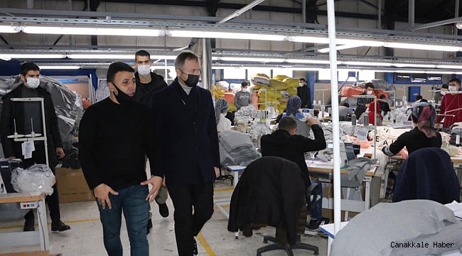 Hizan Kaymakamı Yelek, tekstil atölyesini ziyaret etti