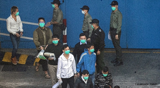 Hong Kong&#039;da 3 demokrasi aktivistine hapis cezası