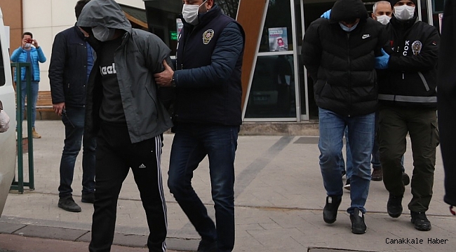 İçerisinde 100 bin TL&#039;lik ziynet eşyası bulunan kasayı çalan şahıslar yakalandı