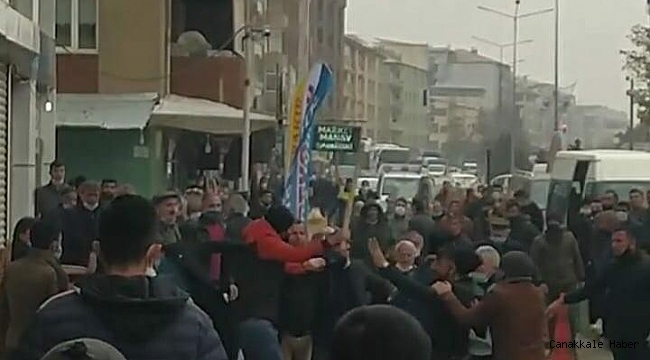 Iğdır&#039;da sopalı, sandalyeli alacak verecek kavgası