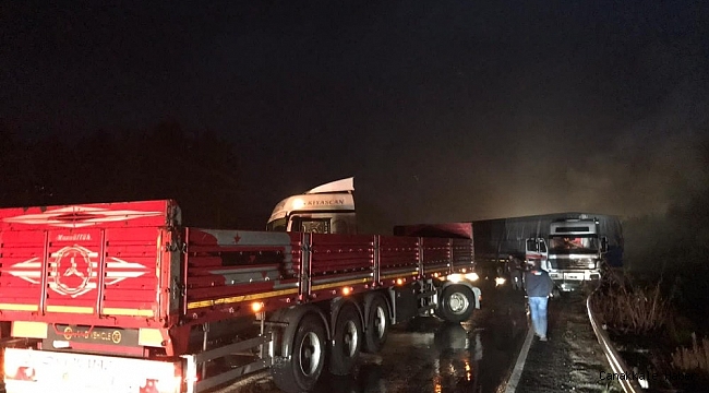 İki tırın çarpıştığı kazada Antalya-Konya karayolu trafiğe kapandı