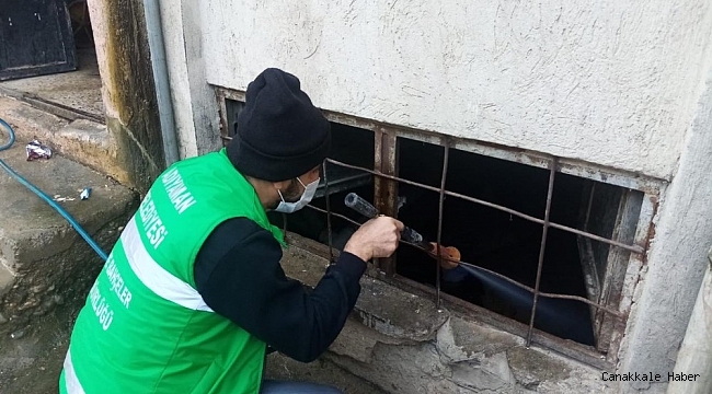 İlaçlama ekipleri haşereyle mücadeleye devam ediyor