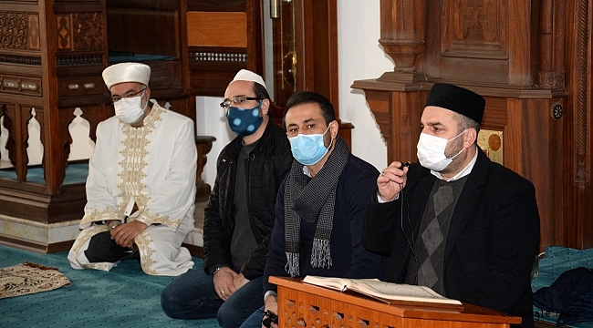 İlahiyat Fakültesinde vefâ günü