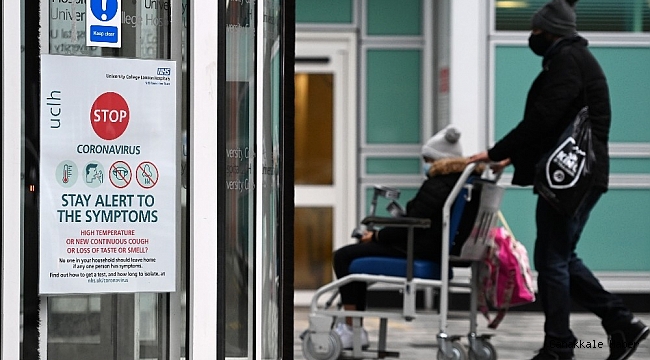 İngiltere&#039;de günlük vaka sayısı rekor tazeledi