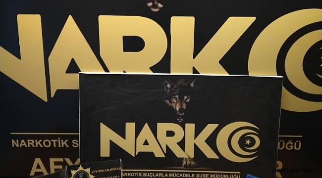 İş yerinde uyuşturucuyla yakalandılar