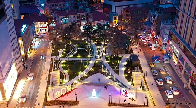 Işıl ışıl olan Atatürk Parkı havadan böyle görüntülendi