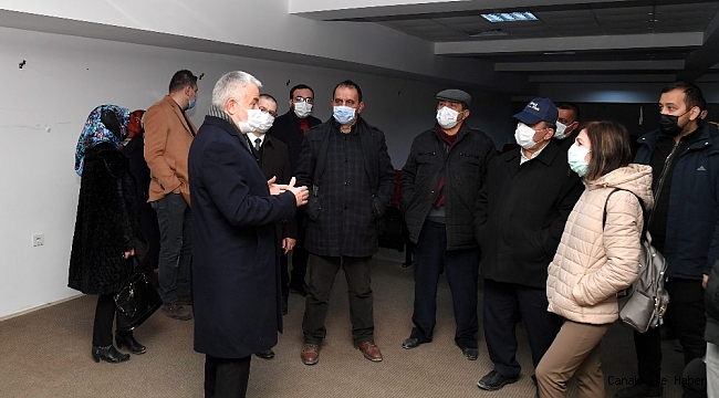 Isparta Belediye Başkanı Başdeğirmen, meclis üyelerine fuar alanındaki çalışmaları anlattı