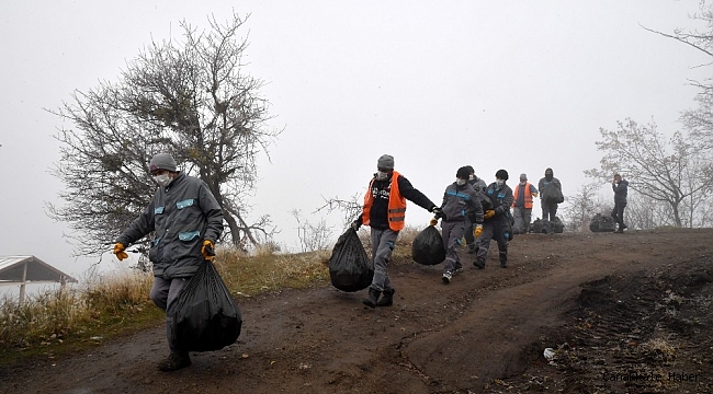 Isparta'da atık toplayan ekiplerin doğayla mücadelesi