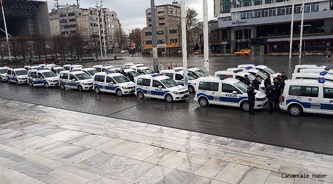 İstanbul&#039;da merak uyandıran polis konvoyu