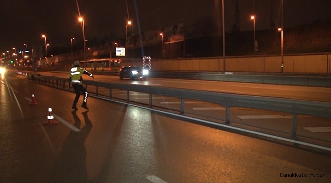 İstanbul&#039;da trafik ekipleri gece boyu kısıtlamaya yönelik denetim gerçekleştirdi