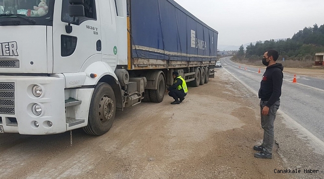 Jandarma ekiplerinden kış lastiği denetimi