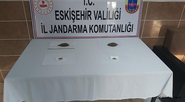 Jandarma zehir tacirlerine geçit vermiyor