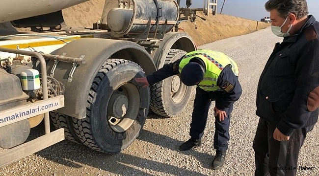 Jandarmadan kış lastiği uygulaması