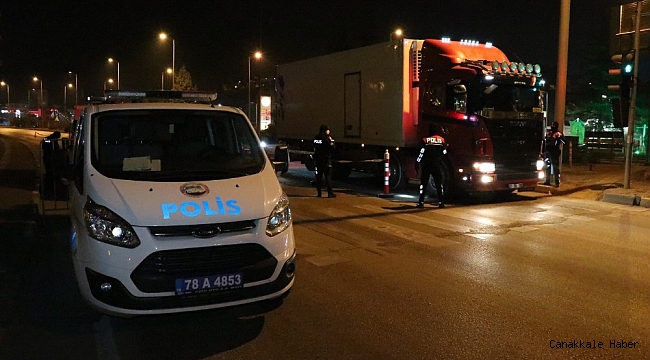 Karabük&#039;te 56 Saatlik kısıtlamayı ihlali yapan 59 kişiye 55 bin 350 TL ceza kesildi