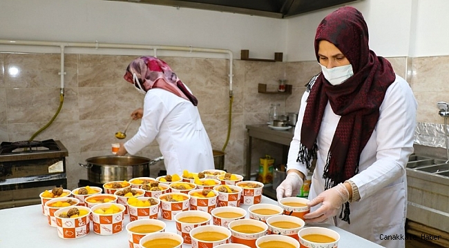 Karantinadaki ihtiyaç sahibi vatandaşlar için yemek desteği başlatıldı