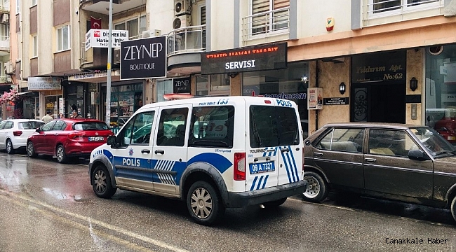 Kardeşi tarafından evinde ölü bulundu