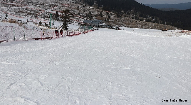 Kartalkaya'da sokağa çıkma yasağı pistleri boş bıraktı