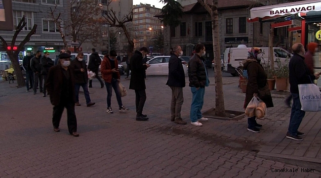 Kayseri'de yılbaşı kısıtlaması öncesi alışveriş yoğunluğu