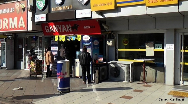 Kazı kazandan polis çıktı