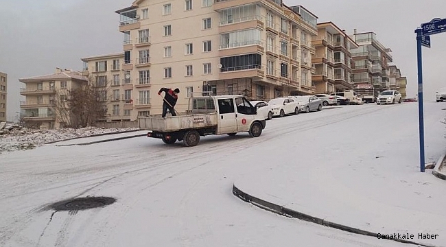 Keçiören&#039;de 150 personelle ilk kar temizliği yapıldı