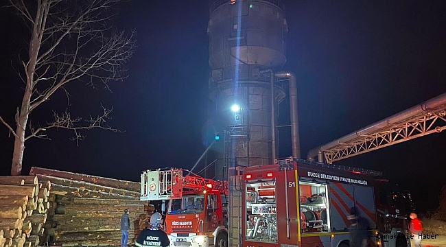 Kereste fabrikasında yangın