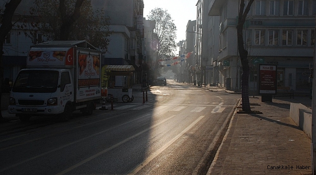 Keşan&#039;da sokağa çıkma kısıtlamasına uymayanlara ceza yağdı