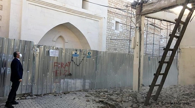 Kılınç, oturakçı pazarındaki restorasyon çalışmalarını inceledi