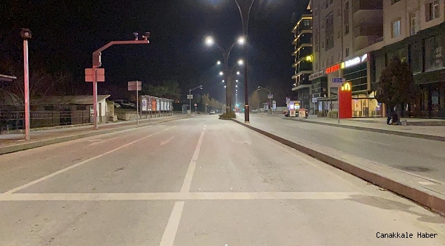 Kırşehir&#039;de, sokaklar boş kaldı, polis güvenlik tedbirlerini uyguluyor