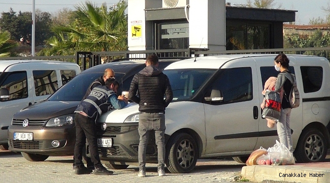 Kısıtlama saatinde ehliyetsiz yakalandı, yemediği ceza kalmadı