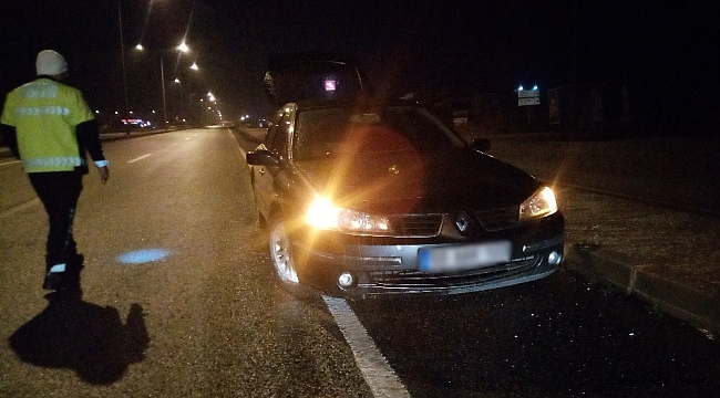 Kısıtlamada kaza yapan alkollü sürücünün ehliyetine el konuldu