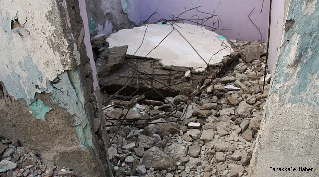 Kısıtlamada, metruk binada demir çıkaran genç göçük altında kaldı