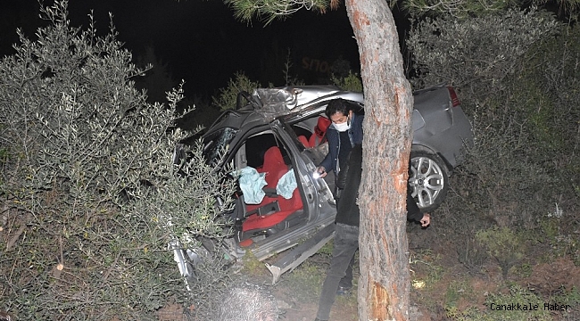 Kısıtlamada sokağa çıktılar, polisin &#039;dur&#039; ihtarına uymayınca kaza yaptılar