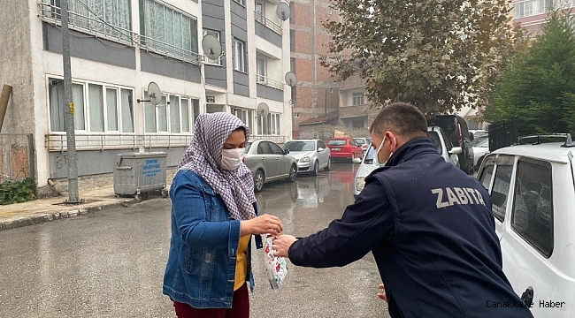 Kısıtlamadaki vatandaşların ihtiyacını zabıta karşılıyor