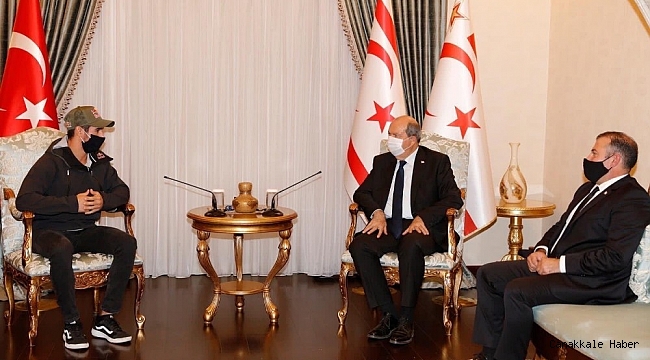 KKTC Cumhurbaşkanı Ersin Tatar, Red Bull sporcusu Bora Altıntaş&#039;ı kabul etti